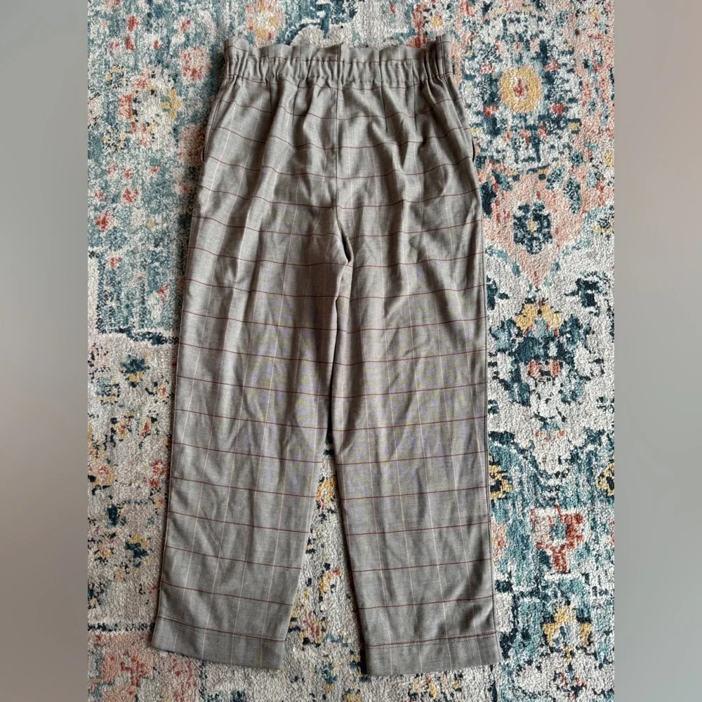 Madewell Plaid Paperbag Tapered Trousers
Size 10 - Picture 3 of 8